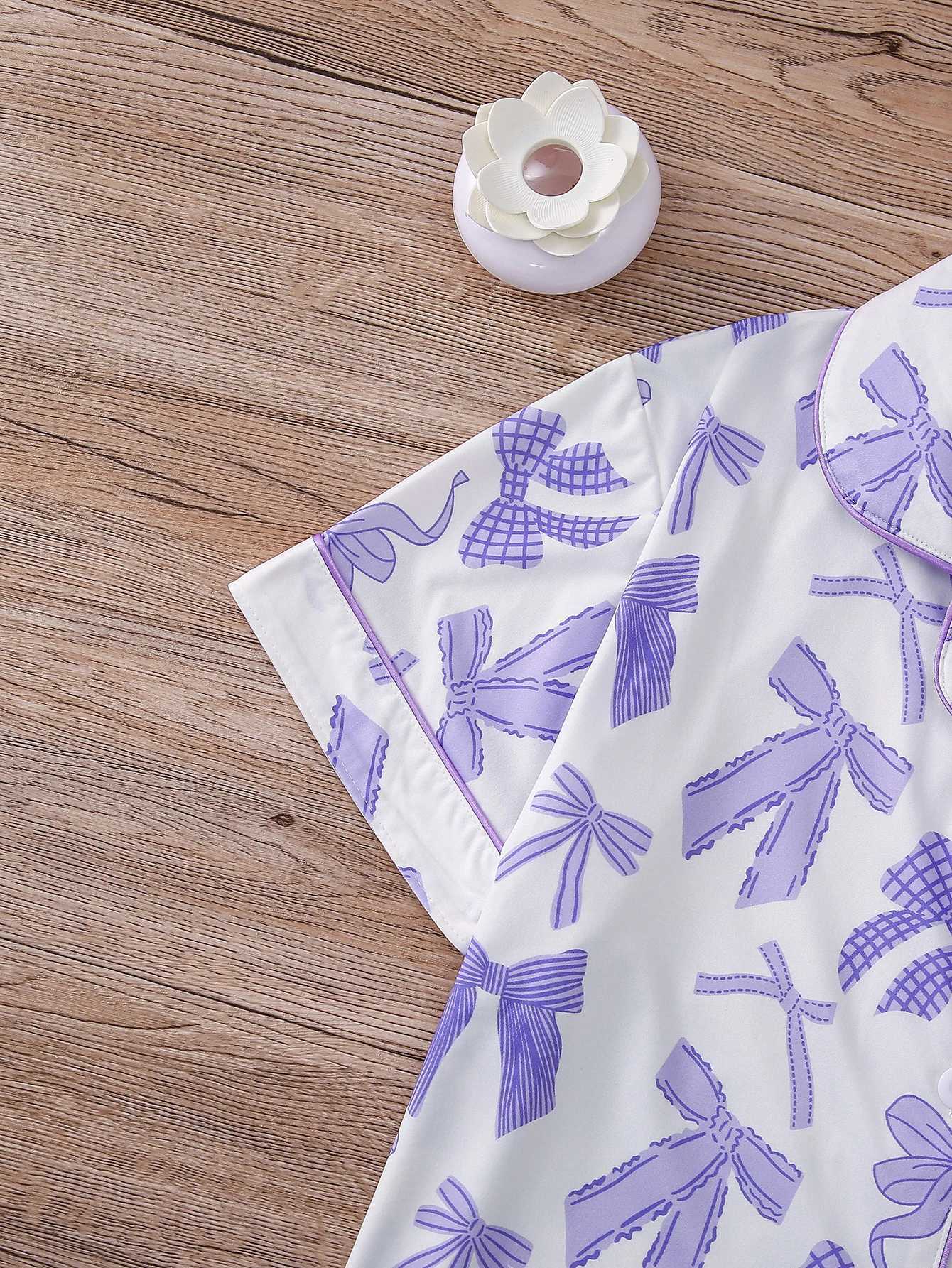 Bow print can be worn on womens spwear lapel button short sves and loose elastic shorts womens home wearXJ250220