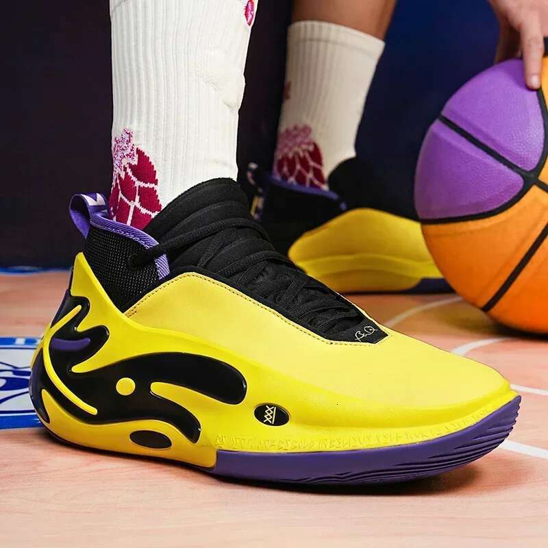 High-quality Men's Women Leather Basketball Sneakers Men Outdoor Rubber Anti Slip Sports Training Shoes Male