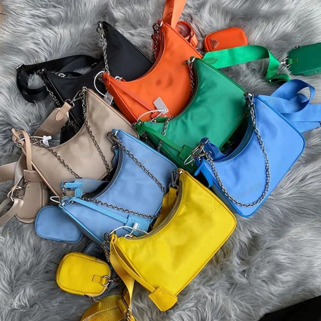 Designer bags Re-Edition 2000 Nylon Shoulder Bag - Stylish Mini Crossbody Purse for Women - Luxury Fashion Handbag