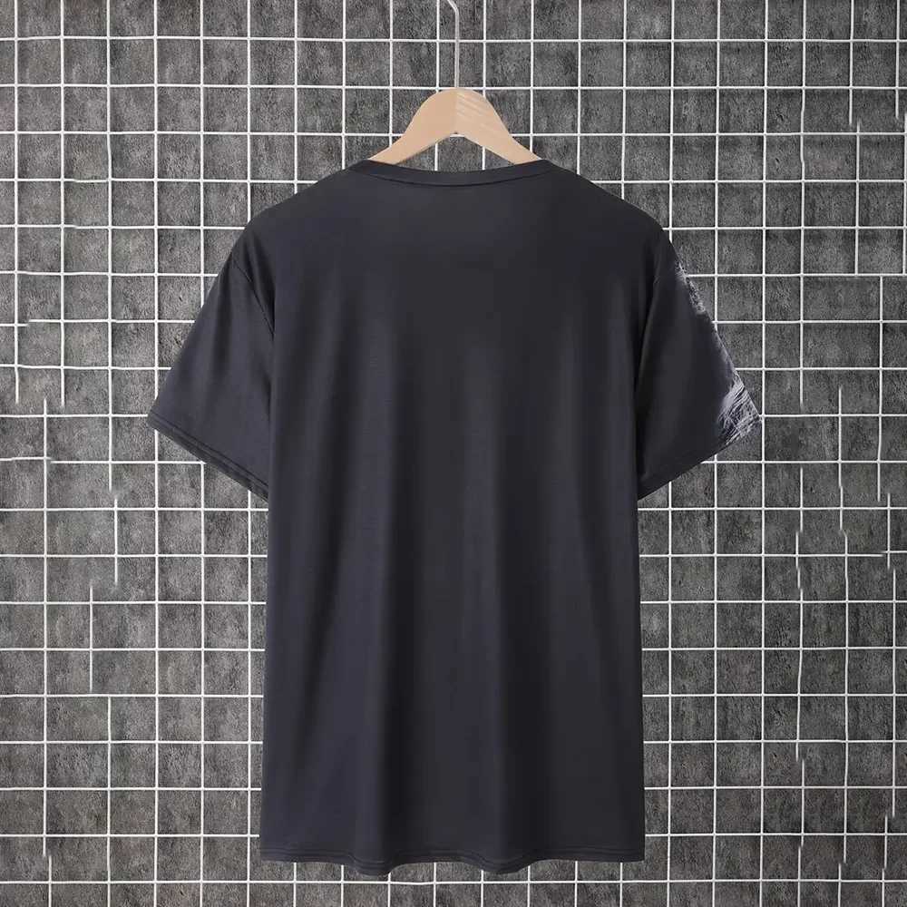 Lion Pattern Print Mens Vintage T-Shirt Gradient Graphic Tee Mens Summer Outdoor Casual Male Clothing Short Sleeve Top For Man W250220