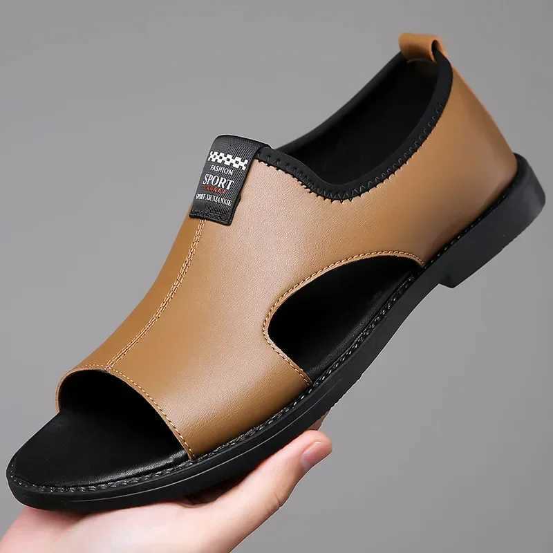 New Arrival Man Sandals Designer FAshion Leather Casual for Men Summer Comfortable Beach Slippers Outdoor Non-slip Men Sandals T250220