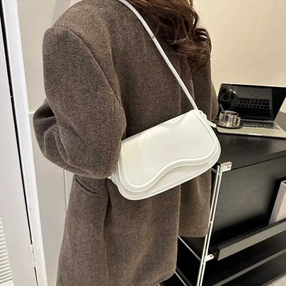 Fashion womens small bag PU leather shoulder bag messenger bag cross body bag womens solid color handbag Z250220