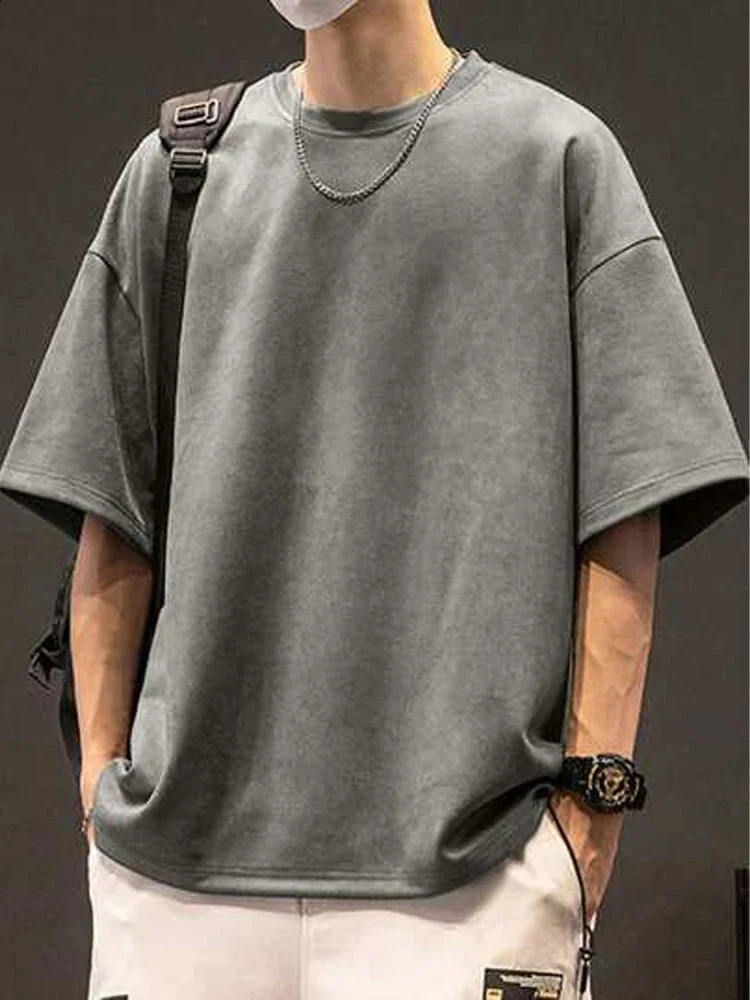 Suede Tshirt Fashion Hip Hop Streetwear Antiwrinkle Short Sleeve T Shirt Men Women Loose Harajuku Summer Casual Tee Top 250214