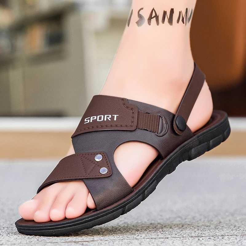 New Arrival Fashion Sandals Men Summer Slip On Casual Slippers Outdoor Beach Shoes Male Classic Mens Sandals Slippers T250220
