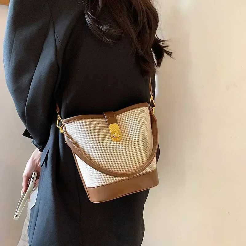 Canvas Bucket Bag Advanced Sense Large Capaci Three-dimensional Single Shoder Crossbody Temperament Niche Handbag Z250318