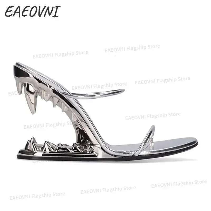 2024 European And American Summer New Fashion Metal Teeth With Profiled Heels High-Heeled Runway Show Women's Sandals