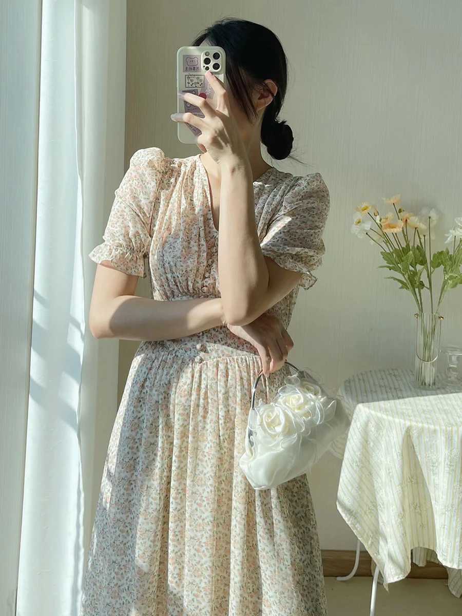 Flower Petal Clutch Bridal Handbag Evening Bag Satin Rose Elegant Purse For Bridesmaid Wedding Party Formal White Handle Bag Z250220