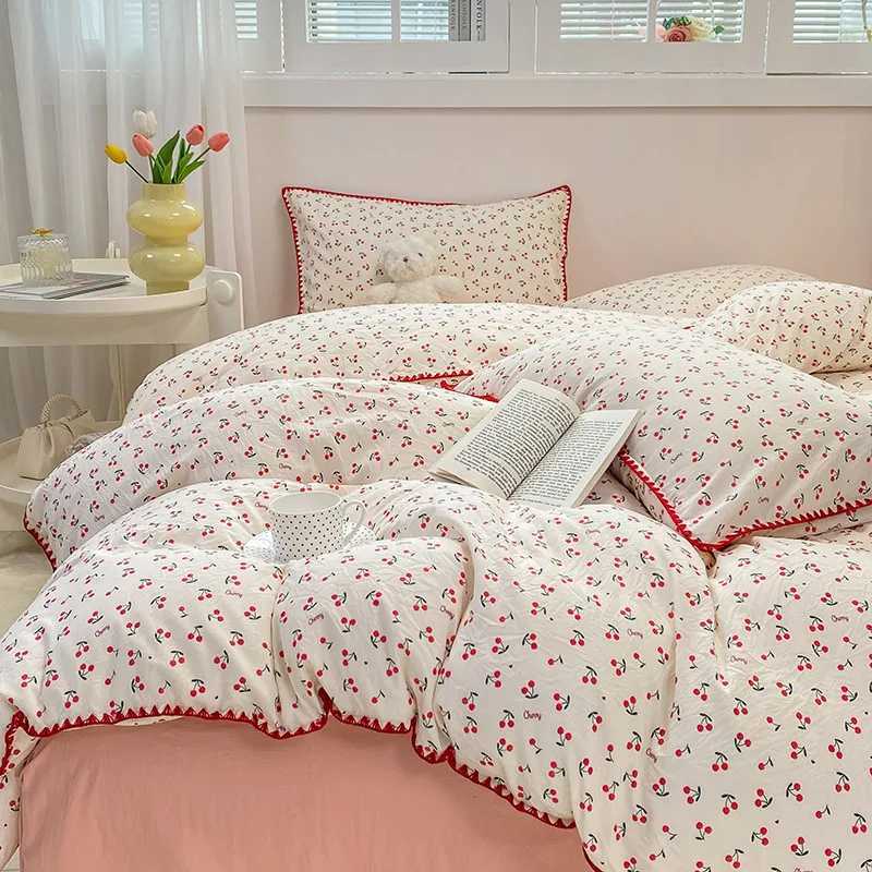 MissDeer INS Girls Cherry Bedding Set Soft Washed Cotton Bed Sheet Queen King Size Simple Quilt Cover Pillowcase Bed LinensXJ250220