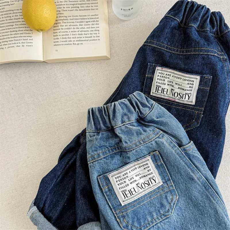 Spring 2025 New Childrens Solid Loose Denim Trouser Baby Girls Harem Pants Boys Casual Pants Childrens Fashion Edition Jeans Z250220