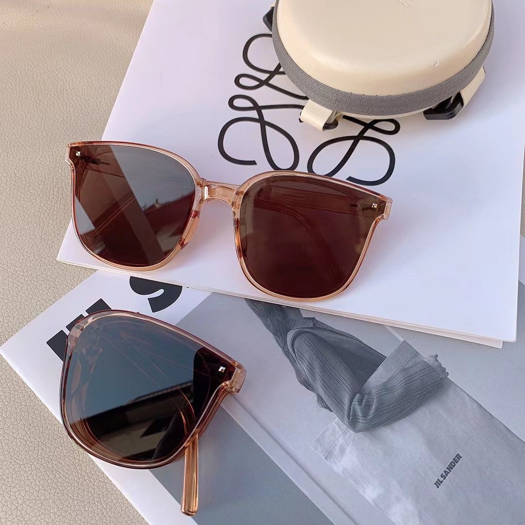 2024 Instagram trending foldable sunglasses for women, the same style of glasses, popular on , UV resistant sunglasses