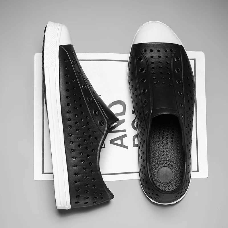 New Arrival New Beach Sandals Mens Anti slip Hole Sandals Work Shoes Summer Garden Shoes Water Shoes Soft and Comfortable Outdoor Shoes T250220
