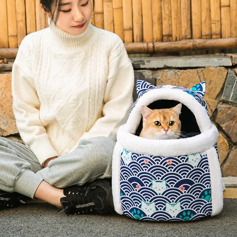 Dog Travel Bowls Bags Outdoor Travel Puppy Dog Carrier Bacpack Winter Warm Pet Carrying Bags Velvet Winter Hiding Pet Bag Cat Dog Out Backpack Travel 
