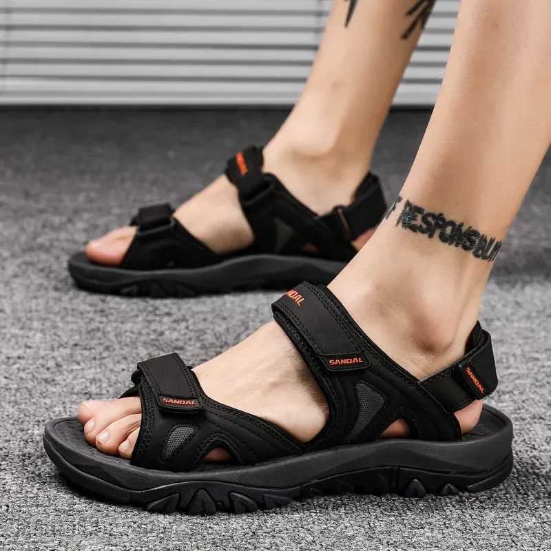 New Arrival Shoes Mens Sandals Summer 2025 Outdoor Classics Walking Men Sandals Big Size 46 Gladiator Sandals New Platform Water Footwear T250220