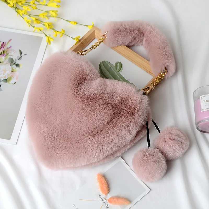 Faux Fur Heart-shaped Women Small Handbags Fluffy Plush Ladies Chain Shoulder Bag FAshion Female Furry Daily CluTCh Purse Z250220