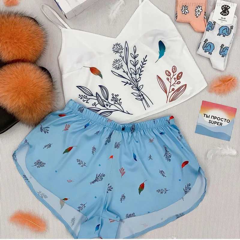 Women Silk Satin Pajamas set Summer Spwear Lavender Flower Printed Pijamas Sexy V-neck Sveless Homewear Clothes LoungewearXJ250220