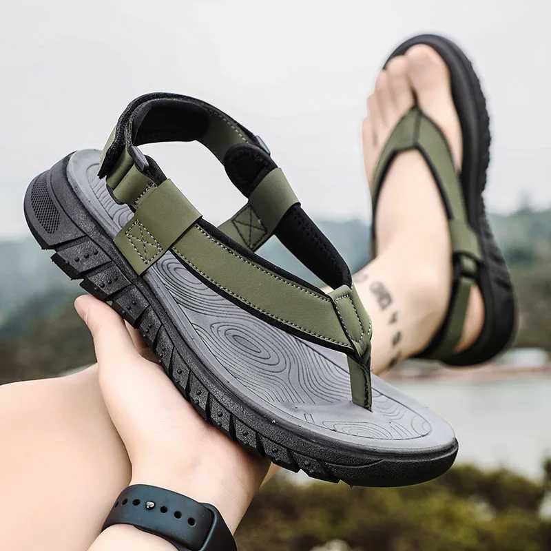 New Arrival Summer Mens Casual Beach Sandals Fashion Men Waterproof Shoes for Man Hard-Wearing Flip Flop Concise Mens Non-Slip Sports Slide T250220