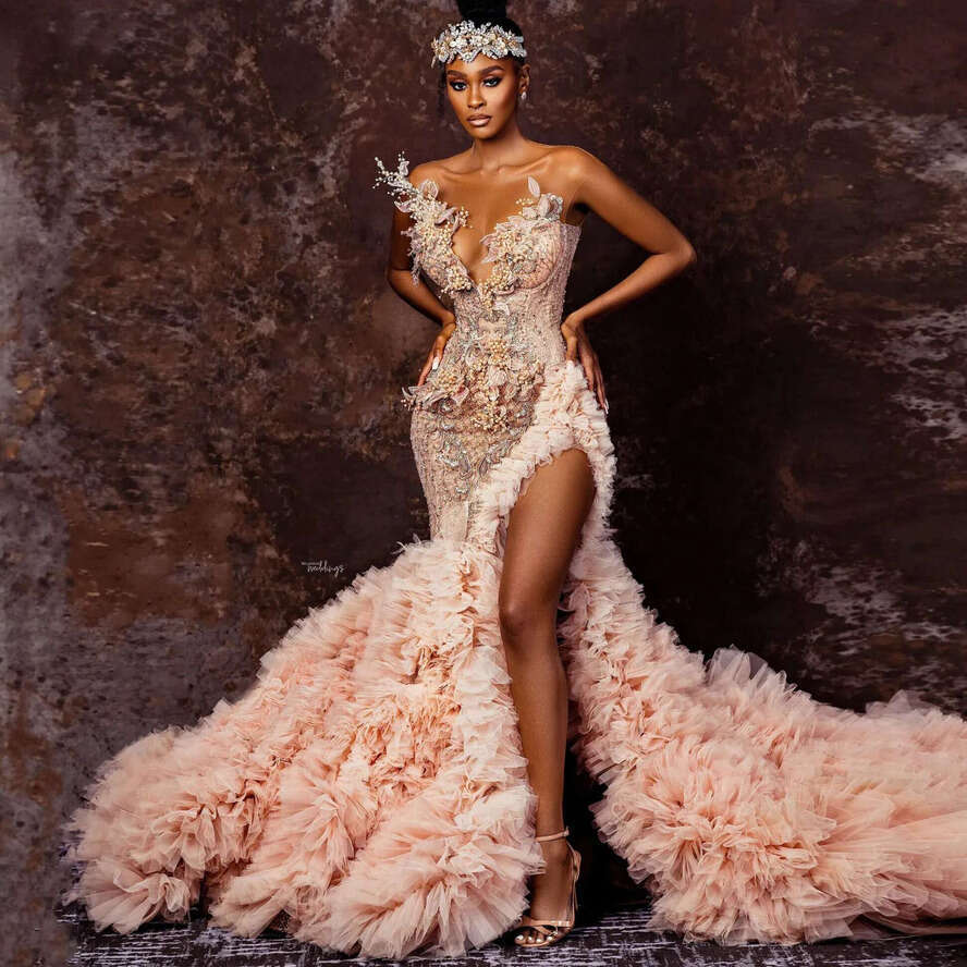 2025 Beading Mermaid Prom Dresses Women Sheer Neck 3D Appliques Pink Ruffles Tiered Train Queen Gown Evening Formal Dress Robe De Soiree Customed