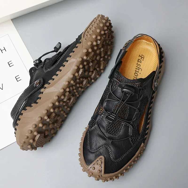 New Arrival Mens Summer Sandals for Men Comfortable Mens Sandal Man Beach Sandals Brands Shoes Mans Leather Sandal Trend T250220