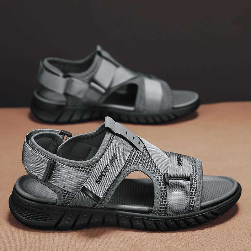 New Arrival Mens Sandals Summer Leisure Beach Holiday Sandals Men Shoes New Outdoor Sneakers Male Comfortable Casual Sandals Men T250220