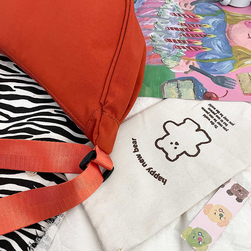 Dumpling Bag Crossbody Bag Female Student Style Nylon Shoulder Bag Female Instagram Style Versatile Lightweight Female Minimalist Armpit Bag Female 24