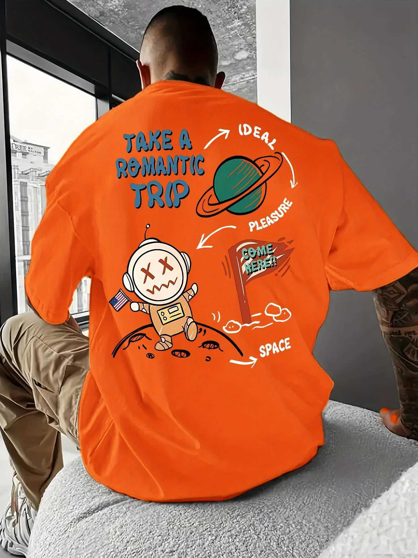 MenS Summer Fashion Short Sleeve T-ShirtRomantic Space Themed PrintRegular FitStretch PolyesterCrew NeckKnit Fabric W250220