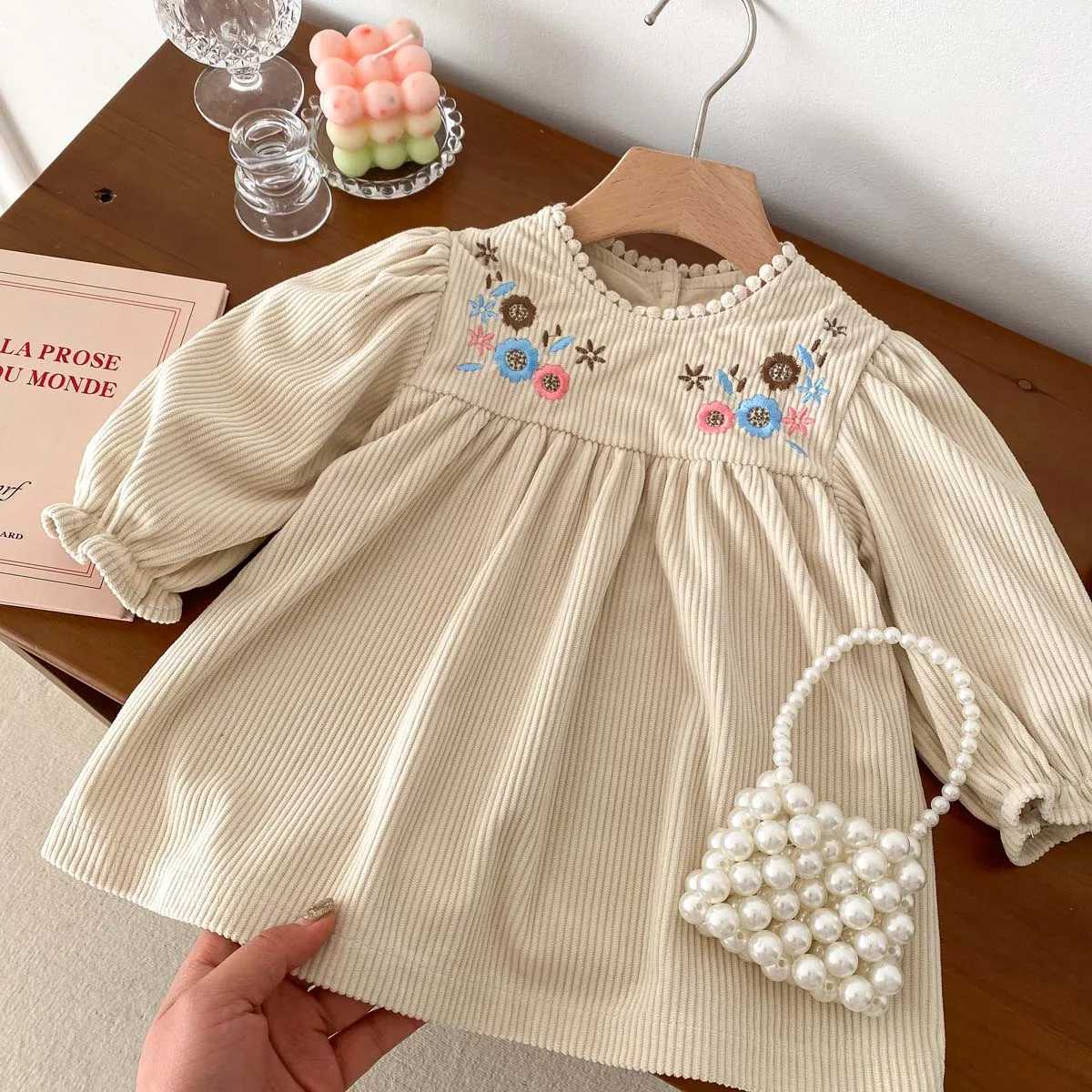 Spring autumn baby princess dress Corduroy baby girl long sleeved embroidered dress baby clothing 0-3y X250220