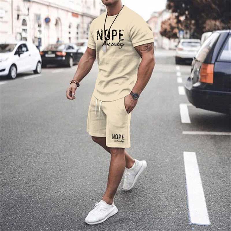 2024 New Summer Simple Mens T-shirt and Shorts 2-piece Set Fashion Street Leisure Comfortable and Breathable Short Sleeve Set W250221