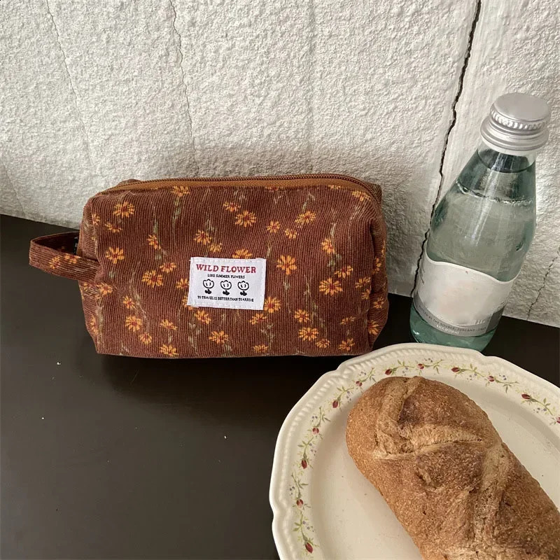 Womens Cosmetic Bag Corduroy Flower Lipsticks Makeup Bag Korean Student Pencil Case Travel Makeup Brushes Bag Neceser Organizer 250214