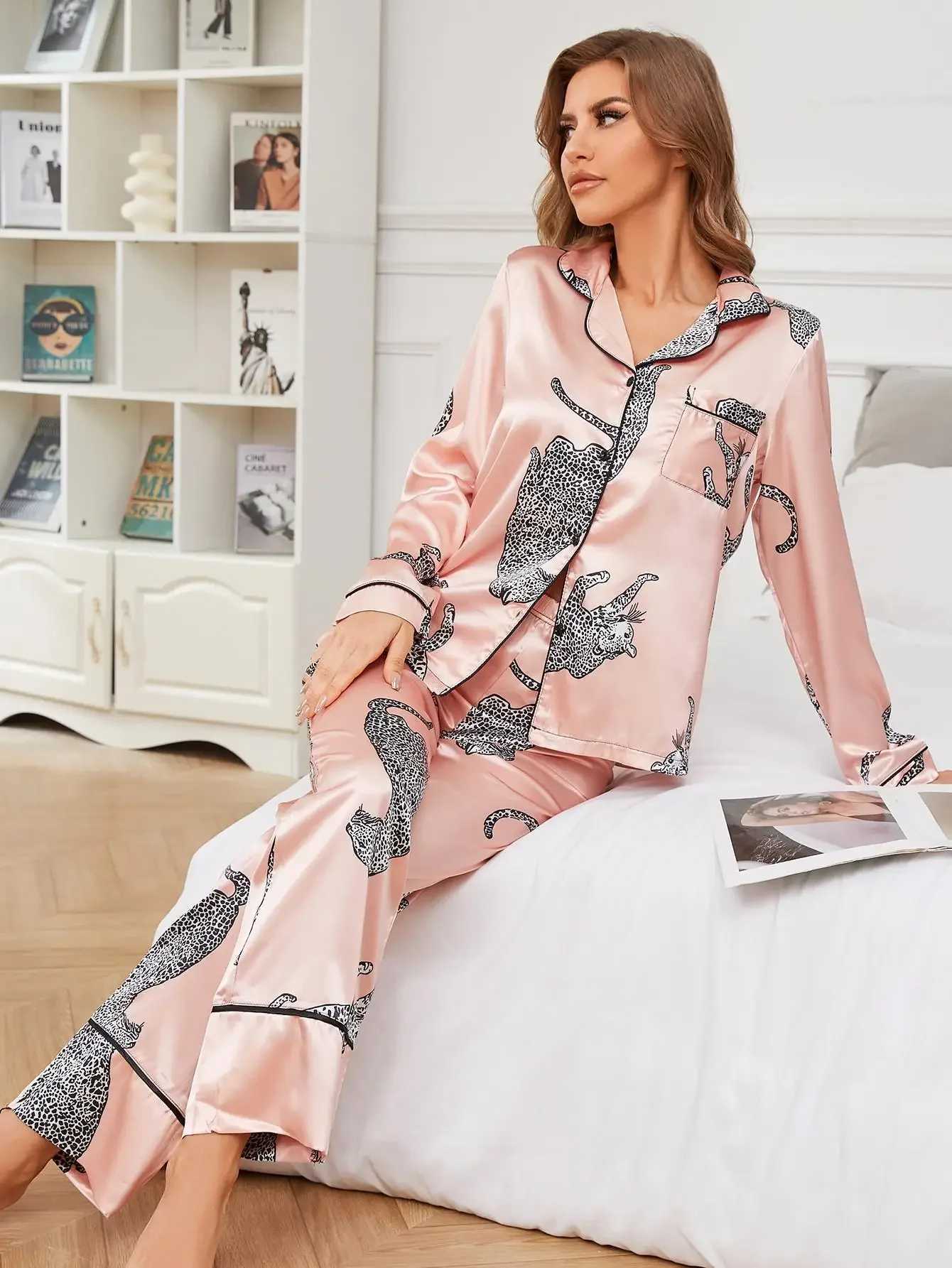 Leopard Print Silk Satin Women Pajama Sets Long Sves Front Button Top Full-Length Pants 2 Piece Fe Spwear NightwearXJ250220