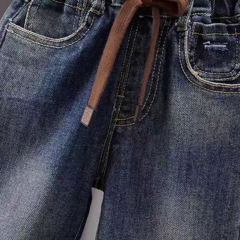 Boys pants for spring and summer 2024 new childrens loose fitting jeans suitable for boys and babies in autumn wearing Trouser 2-7Y Z250220