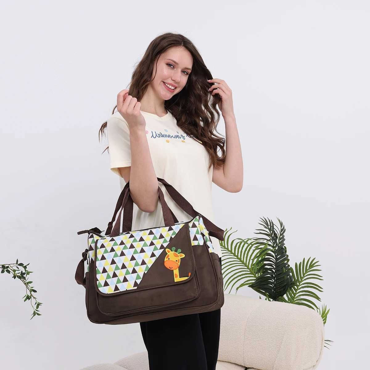 Five piece mom urine bag with multifunctional large capacity cartoon pattern single shoulder diagonal bag mom urine bag X2502201