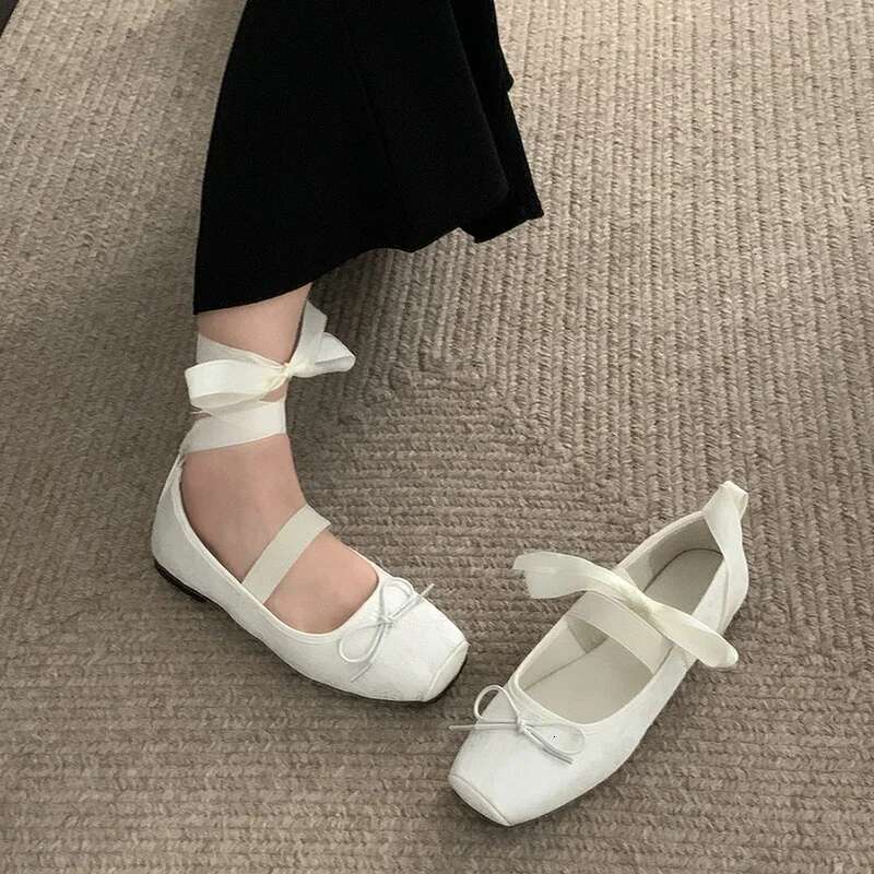 2025 Designer Ankle Cross Strap Women Fashion Shallow Ladies Comfort Soft Sole Flat Heel Ballerina Shoes