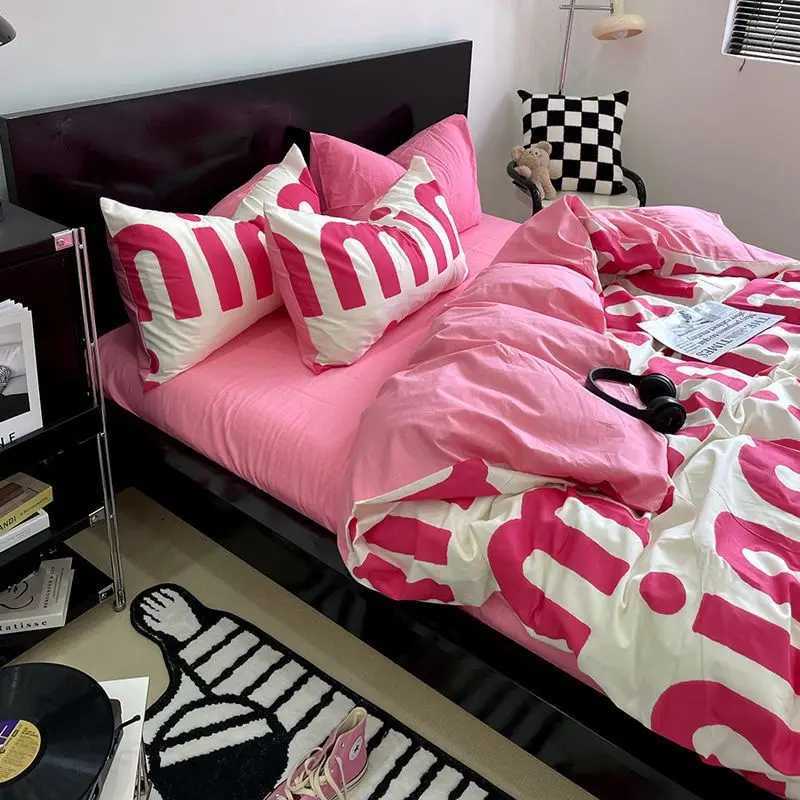 Korean Style Pink Letter Bedding Set Flat Bed Sheet Pillowcase Twin Full Queen Size Bed Linen Women Girls Duvet Cover No FillingXJ250220