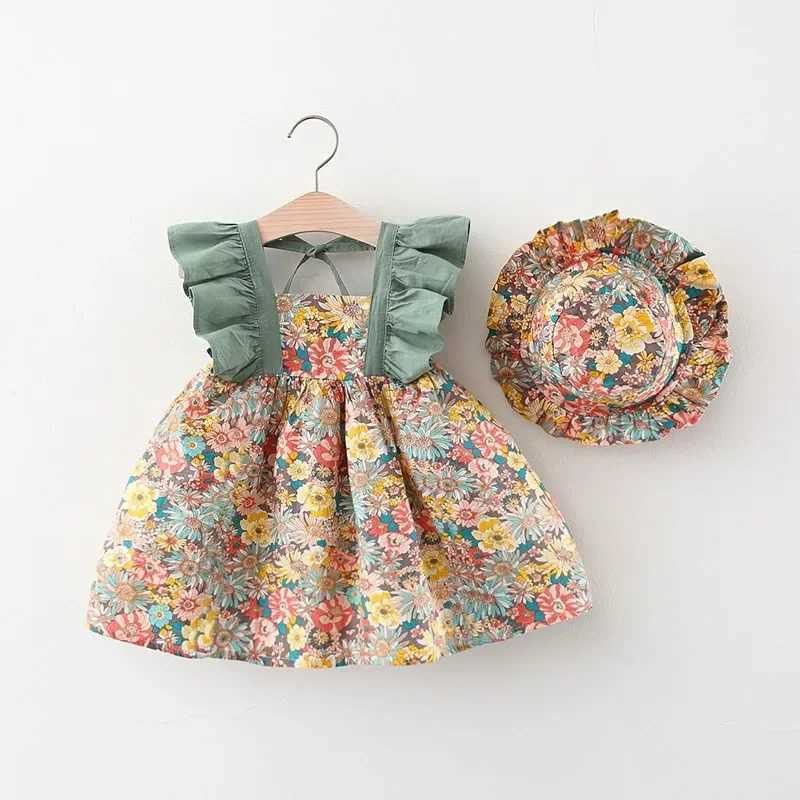Summer New Girl Baby Strap Dress Fragmented Flower Childrens Sleeveless Princess Dress 0-3 Year Old Newborn Comes with Hat X250220