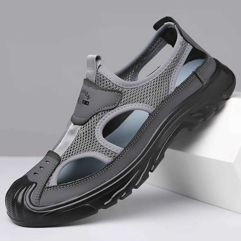 New Arrival Hollow Mens Sandals Lightweight Sports Male Casual Shoes Outdoor Non-slip Mens Beach Shoes Breathable Mesh Shoes Mens Shoes T250220