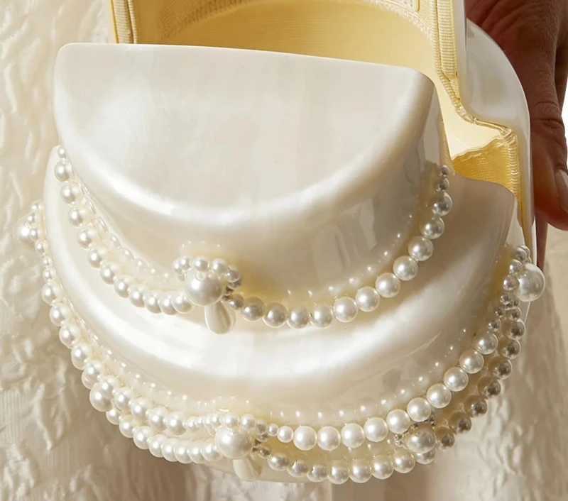 Women Acrylic cake bag cute pearl Evening Clutch Bag Embellished Pearl purse For Wedding Party Luxury shoulder Handbag Designer Z250220