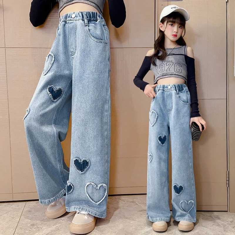 Big girls school wide leg pants heart-shaped design casual and loose 2025 New Year fashion long jeans childrens Korean Sle Trouser Z250220