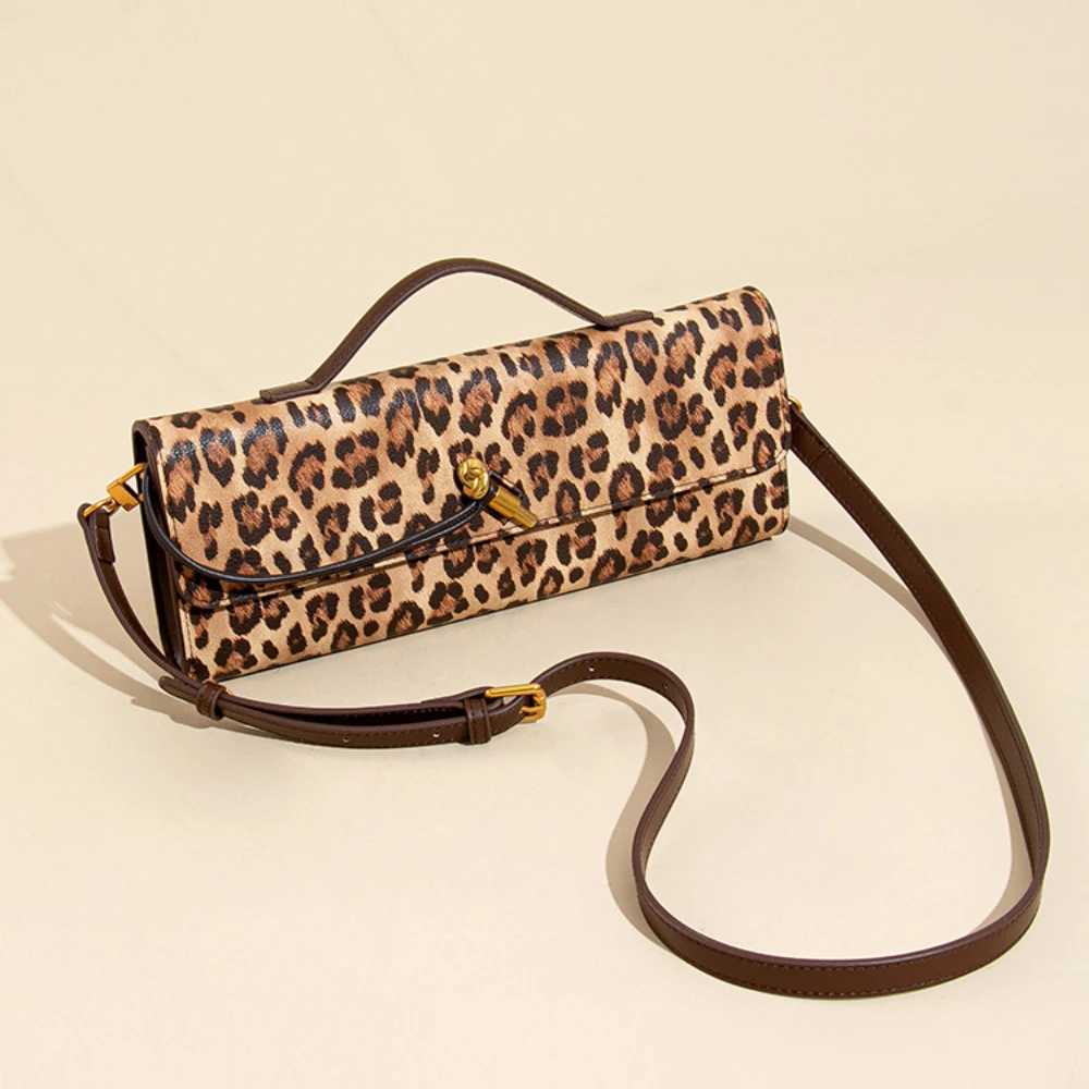 New Womens Fashion Leopard Pattern Handheld Banquet Bag Womens Square Cross Bag Neutral Horizontal Pin Small Organ Bag Z250220