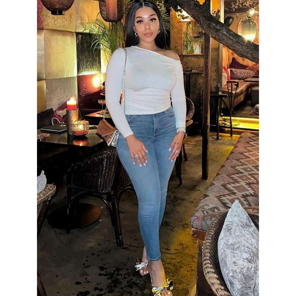 ZBZA Women's Asymmetric Blouse Long Sleeved Single Slim Fit Off Shoulder Pleated T-Shirts Autumn New Female Chic Top