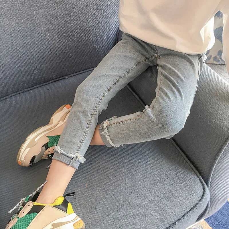 2024 Spring Autumn Girls Fashion Stretch Jeans Pencil Pants Baby Kids Children Casual Denim Trousers Z250220
