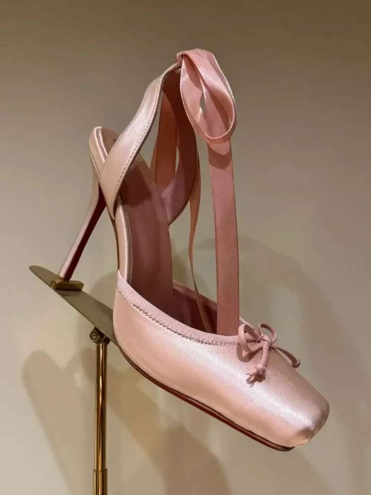 2025 Women's New Summer Square Satin Heel Sandals With Ankle Strap, Fashionable Party And Banquet Ballet High Heels 250313