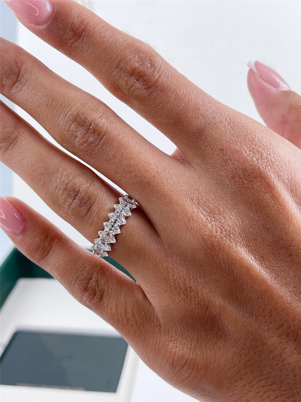 Jewelry 18K White Sold Real Gold 7 Marquise Channel Setting Eternity Ring 1.2CT Lab Diamond Wedding Rings For Women Bridal