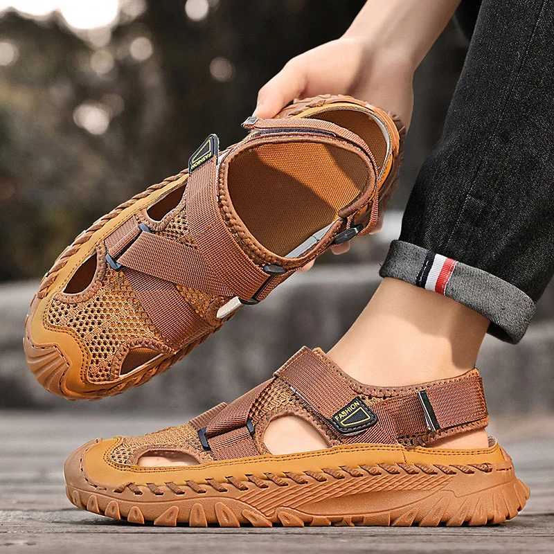 New Arrival Summer Men Sandals Genuine Leather Mens Casual Shoes Outdoor Men Leather Sandals for Men Beach Shoes Roman Mens Shoes T250220