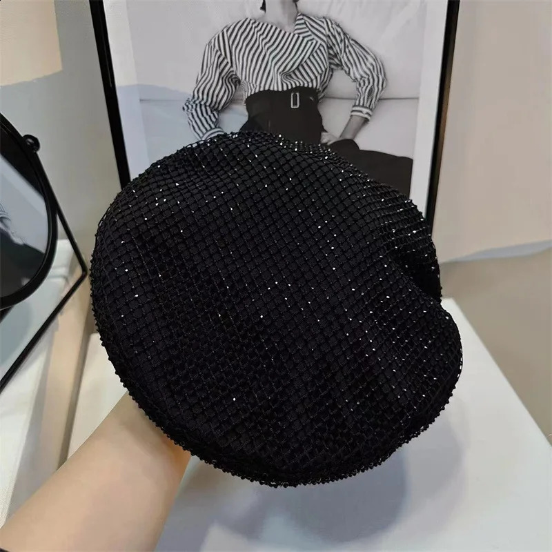 Grace star Retro Mesh yarn Shiny drill Fashion street Lady Beret Hat Women Autumn and Winter Style Leisure Painterhat 250220