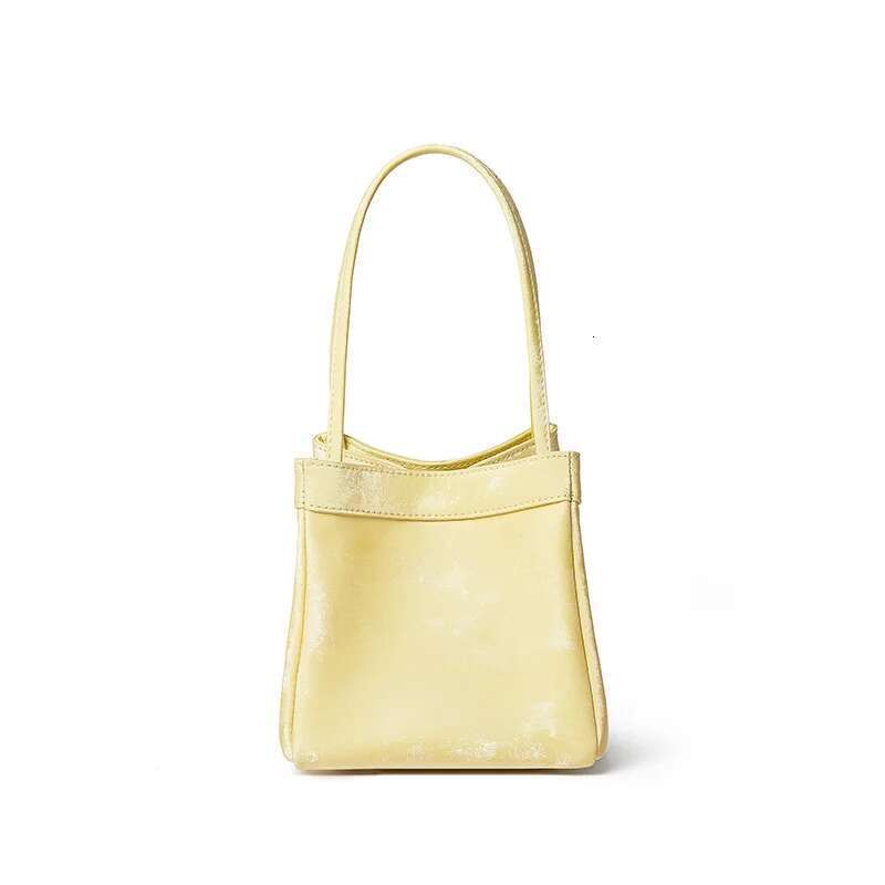 New Fashion Handbags 2025 Light Feminine Leather Bags Lady Design Purses For Women