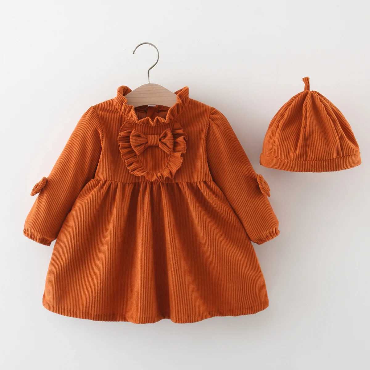 Winter New Girls Dress Lace Pleated Bow Solid Color Two-Piece Long-Sleeved Dress + Cap Puffed Sleeve Lace Neckline X250220