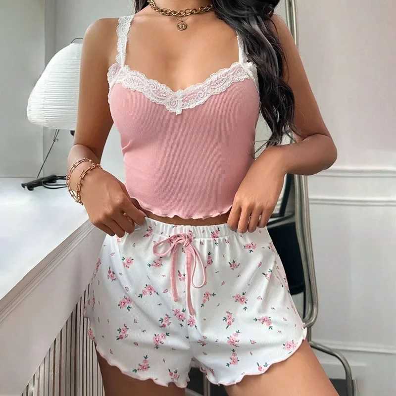 Women 2psc Pajama Set Pink Lace Patchwork V-Neck Spwear Sexy Nighties Suit Cami Top Printed Shorts Soft Pyjamas LoungewearXJ250220