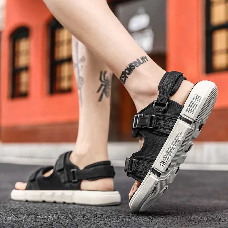 New Arrival New Mens Sandals Summer Comfortable Breathable Beach Slippers Lightweight Anti-Slip Roman Shoes Outdoor Flip Flop Sandals T250220