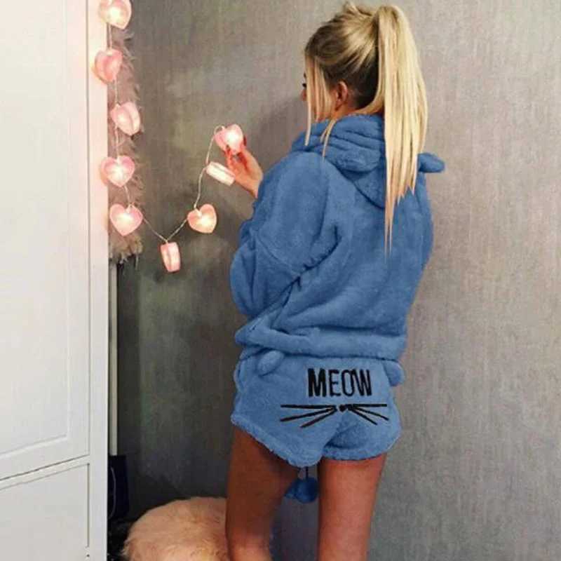 Women Coral Velvet Pajamas Set Autumn Winter Warm Pajamas Two Piece Set Spwear Cute Cat Meow Pattern Hoodies Shorts SetXJ250220