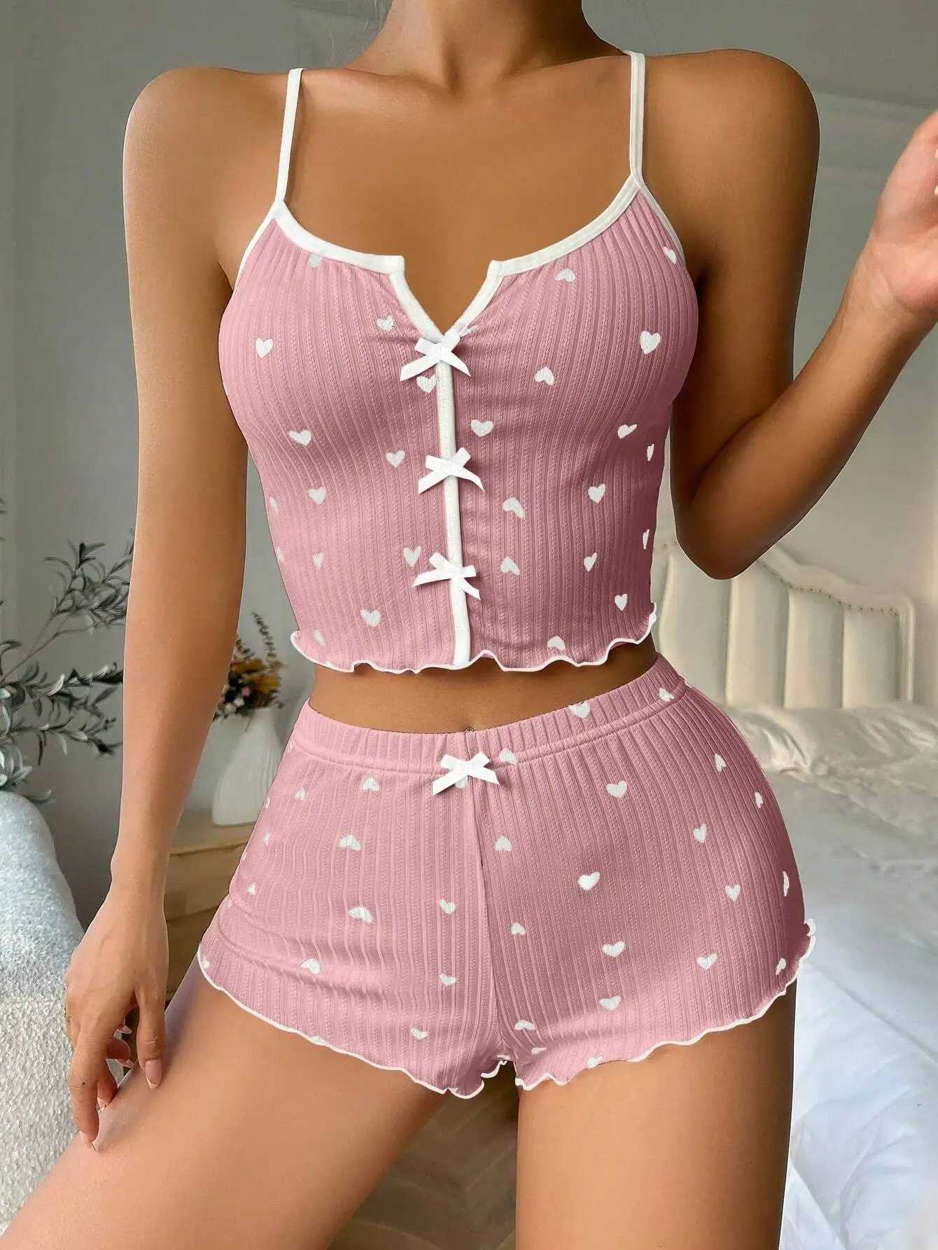 Sexy womens cute spwear new heart-shaped printed lettuce border bow vest and shorts Pj set soft spwearXJ250220